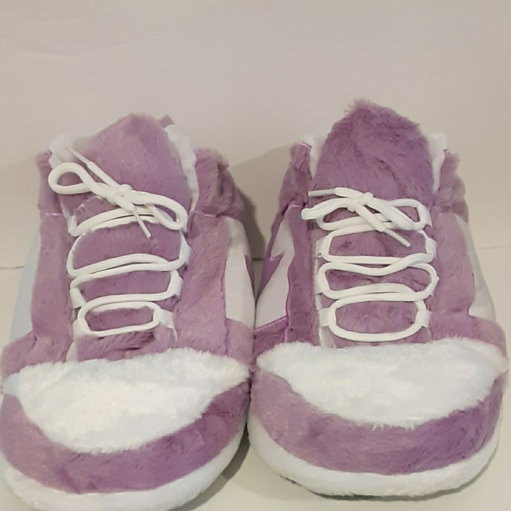 AJ 1 Nike Slippers  Kids Plush Purple and White Shoes Fit Size 4 To 8 - Picture 2 of 4